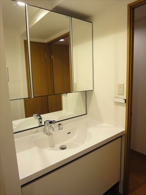 水廻り設備をお好みのテイストに改装 水廻り設備をお好みのテイストに改装